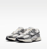 Nike V5 RNR Bianco Scarpe Shoes Ragazzo Sportive Sneakers Running HQ6411 100